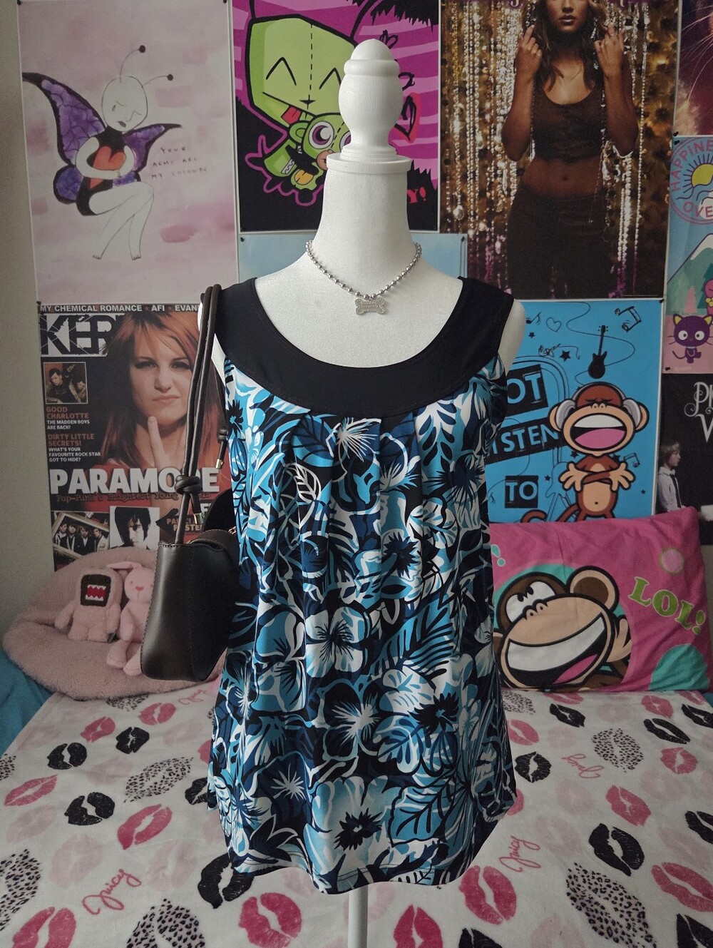 Y2K Tank Top With Blue & Black Floral Print